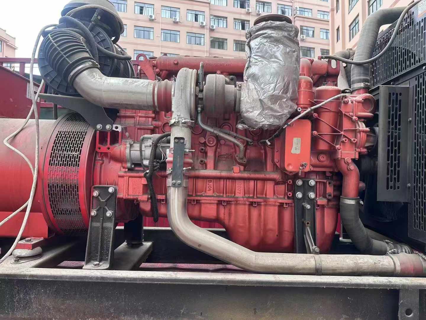 蓬安如何选择适合 600kW 柴油发电机组的过载保护器？